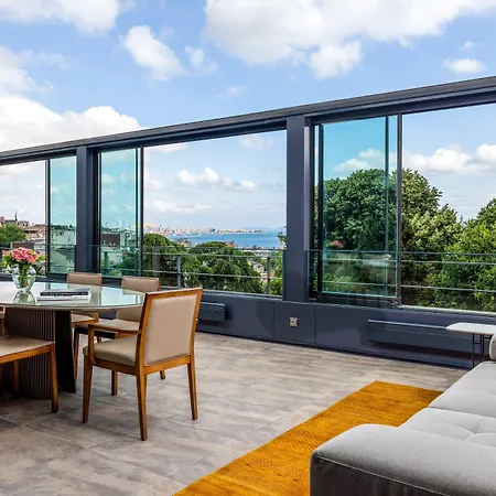 トムトム スイーツ 5* イスタンブール