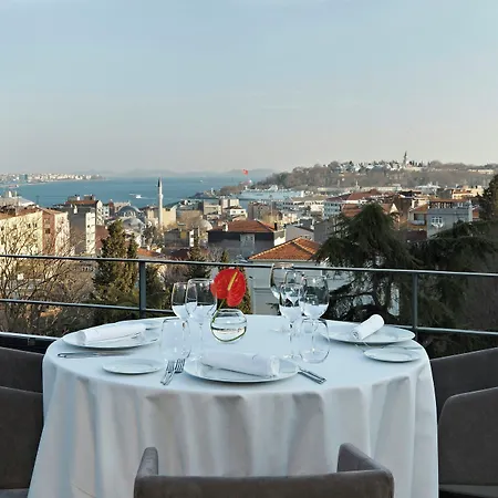 Tomtom Istanbul