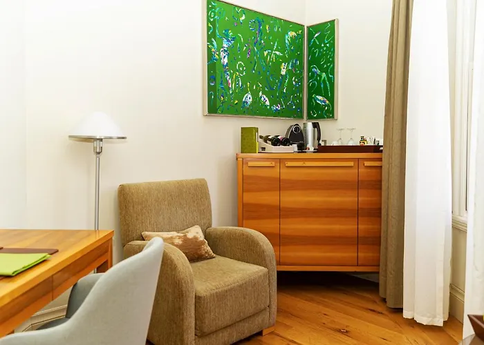 Tomtom Отель 5*