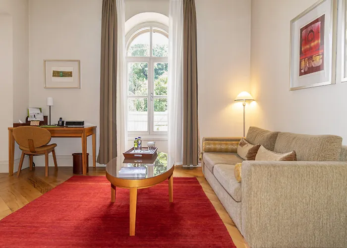 Отель Tomtom Стамбул