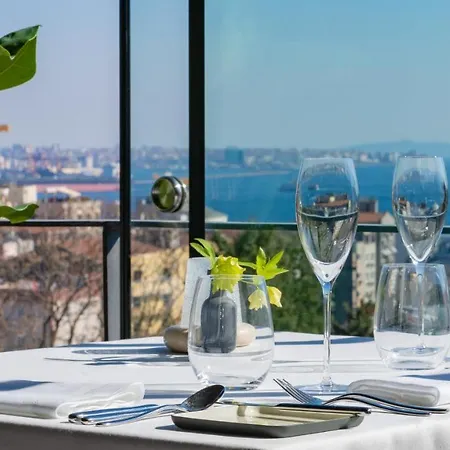 Tomtom 5* Istanbulská provincie