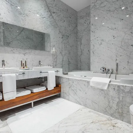 Tomtom 5* Istanbulská provincie