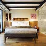 Tomtom Hotel Istanbul
