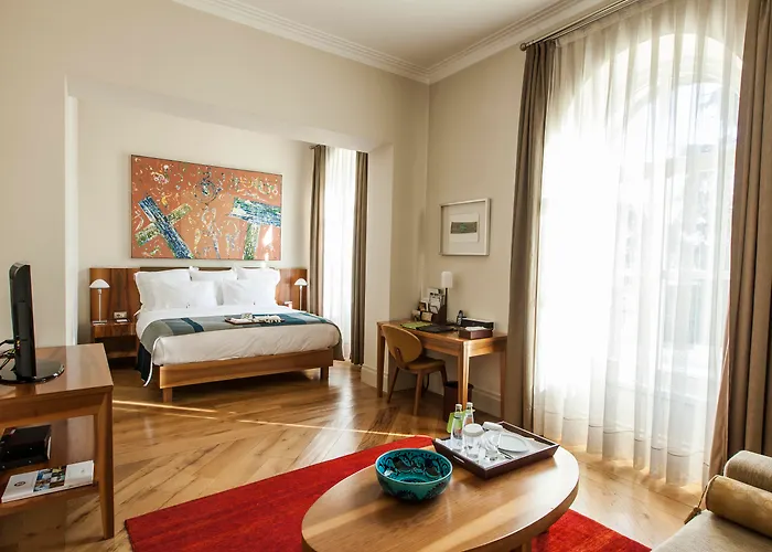 فندق أجنحة توم توم